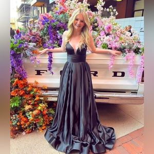 Rachel Allan Black Prom Dress size 2